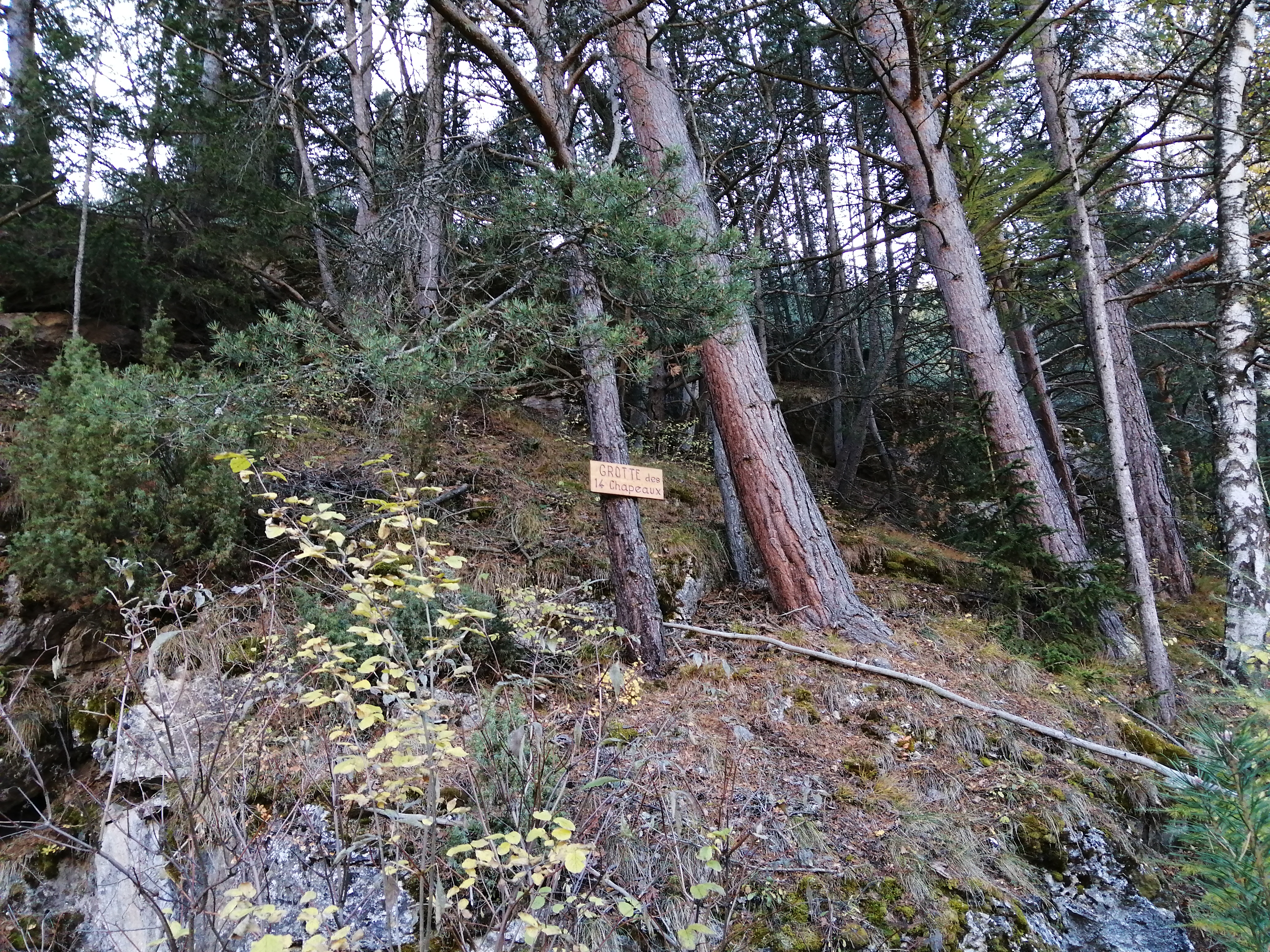Panneau d'indication de la Grotte